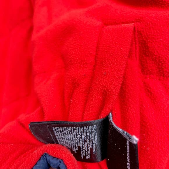 The North Face Reversible Winter Jacket Red Gray Fleece Insulated Boys Medium - Picture 13 of 13